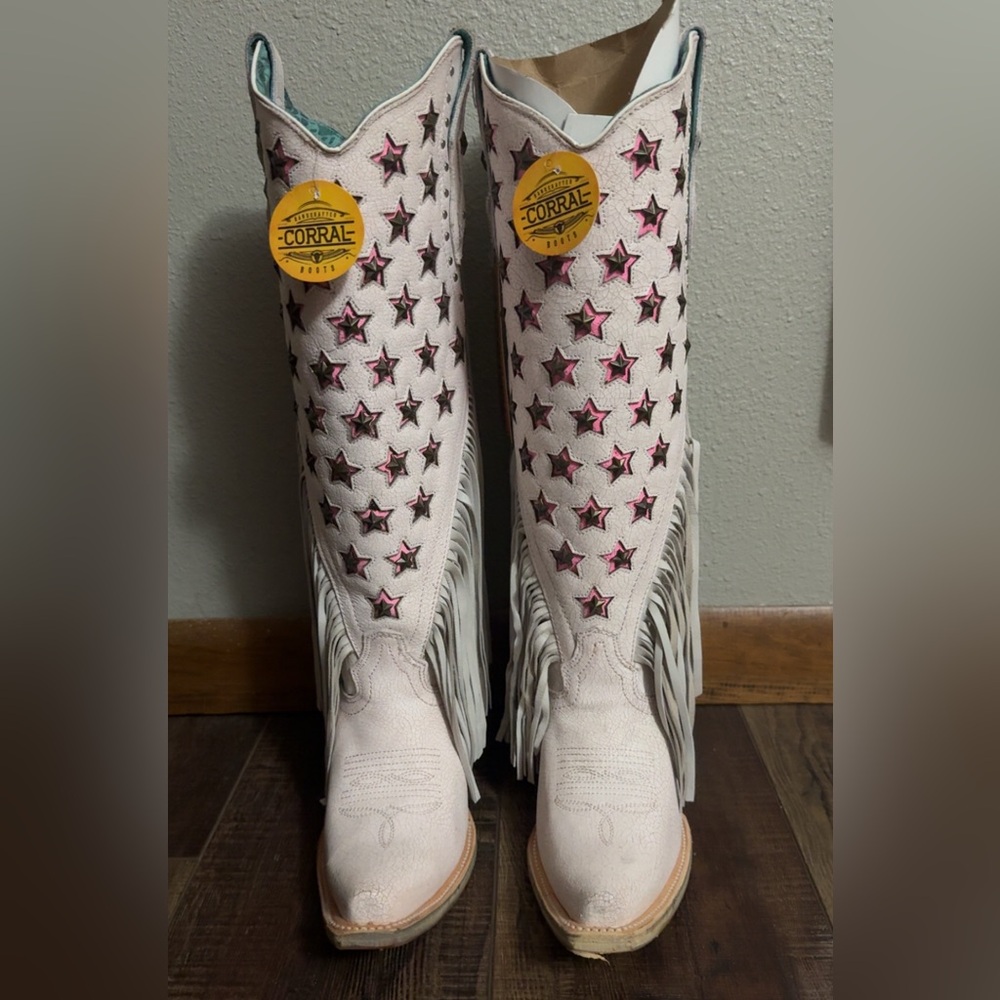 Corral Boots - Picture 6 of 13